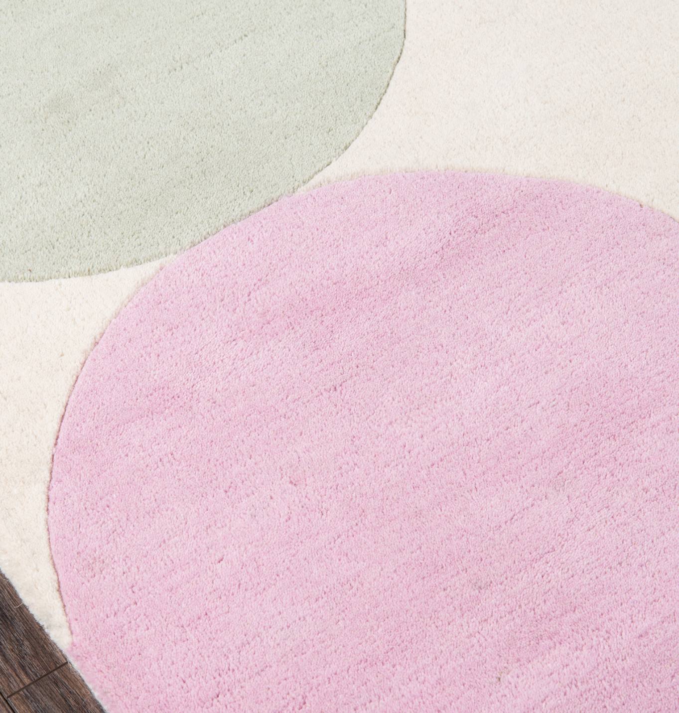 DEL-1 Agatha Dots Pastel