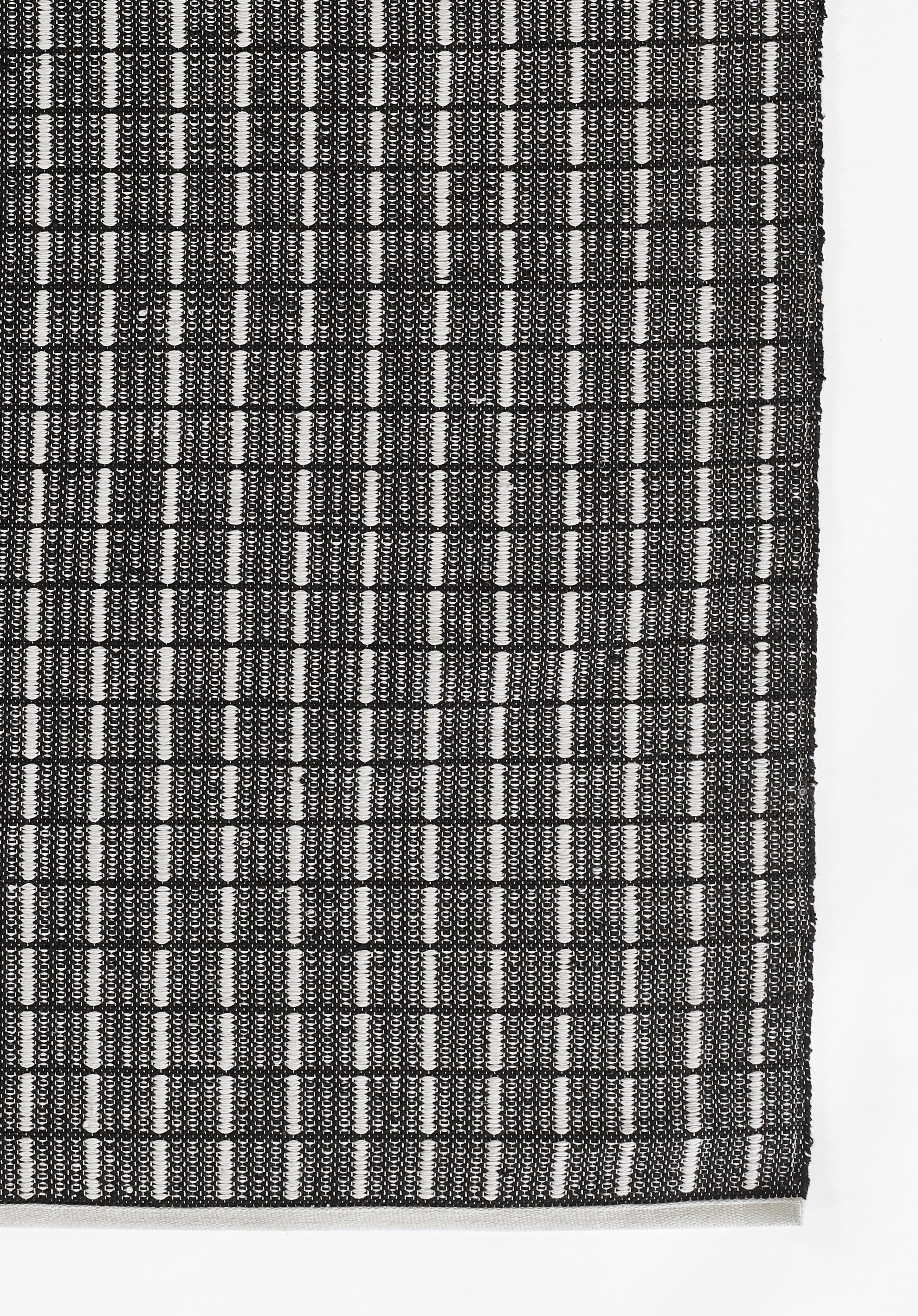 MLO-2 Grid Black