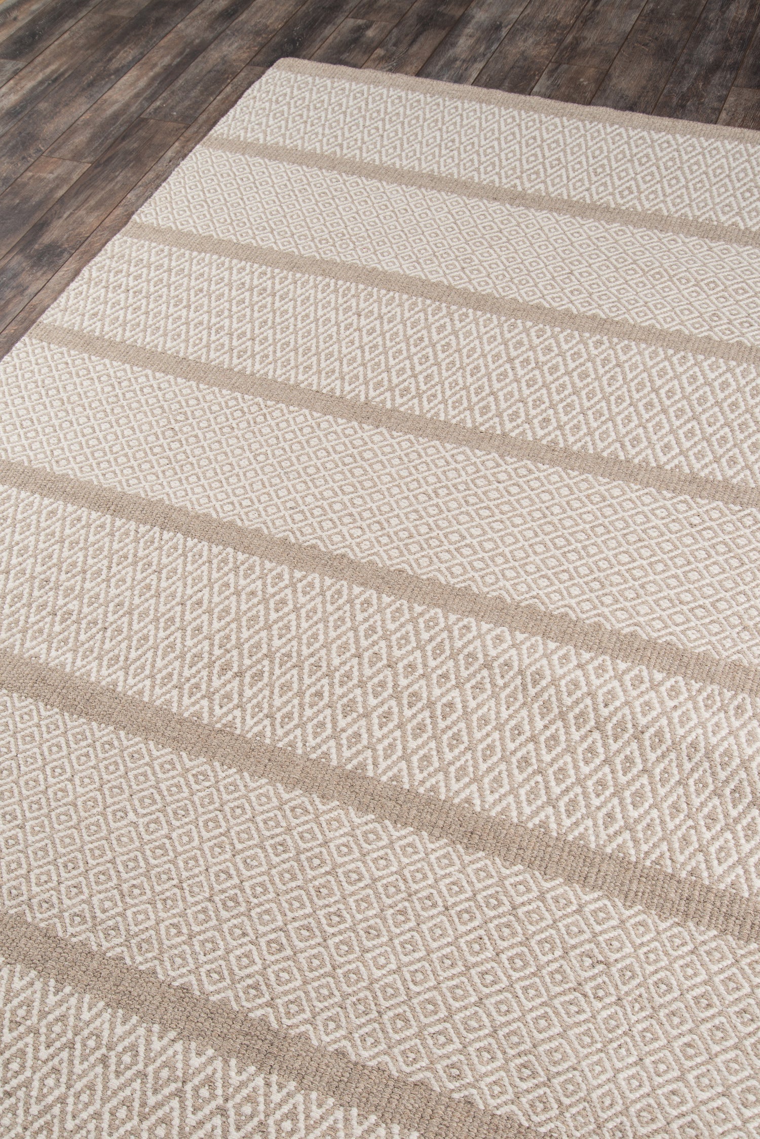 MES-9 Beige