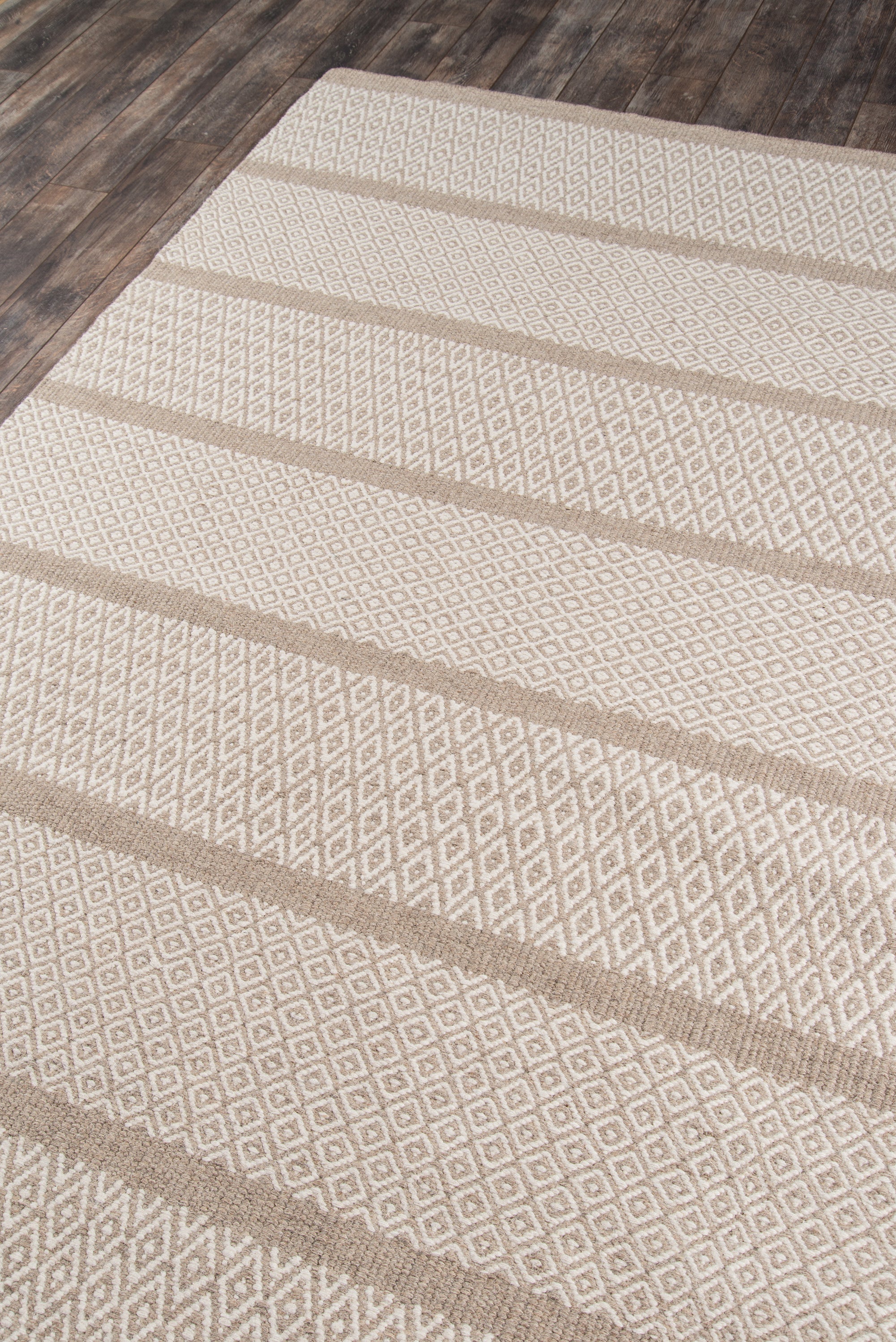 MES-9 Beige